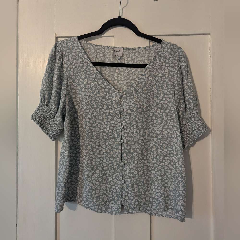 Blue and white floral top